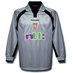 Diadora 01-02 Aston Villa Away Long-sleeve shirt
