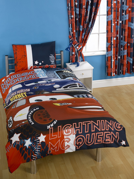 Disney Cars Duvet Cover and Pillowcase and#39;Hudson Hornet and Lightning McQueenand39; Design Bedding