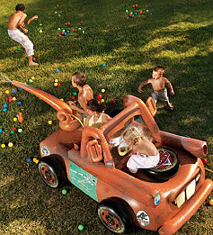 Pixar Cars Mater Ball Pit - with water