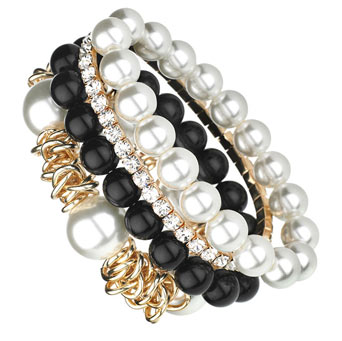 Black and pearl bracelet pack
