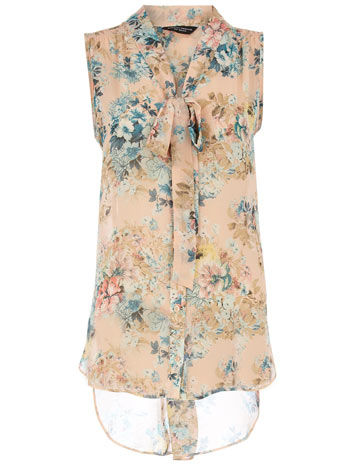 Dorothy Perkins Blush floral pussybow blouse DP05294915