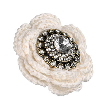 Cream crystal crochet ring