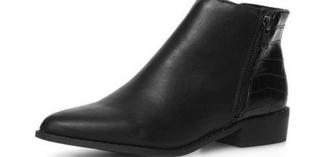 Dorothy Perkins Womens Black pointed ankle boots- Black DP22263610