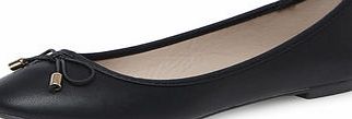 Dorothy Perkins Womens Black round toe pumps- Black DP19885701