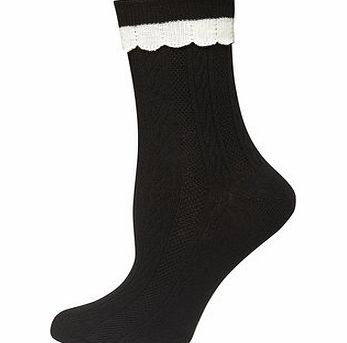 Dorothy Perkins Womens Black Scallop Welt Ankle Socks- Black