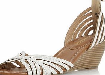 Dorothy Perkins Womens Head Over Heels Kruiz Peep Toe Wedge