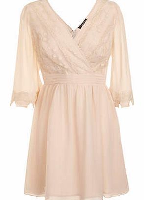 Dorothy Perkins Womens Little Mistress Cream Floral Lace Tunic-