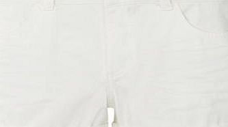 Dorothy Perkins Womens Petite white denim boy shorts- White