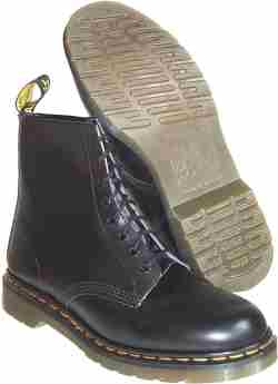 DR MARTENS 8 HOLE BOOT