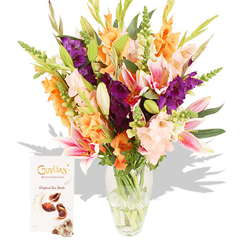 DRAGON Fire Bouquet with Chocolates - flowers