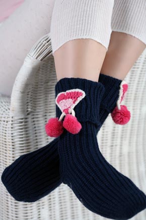 Ladies 1 Pair Elle Crochet Heart Knitted Slipper Socks In 4 Colours Black