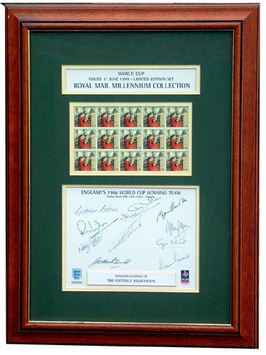 England and#8211; 1966 autographed Royal Mail collection
