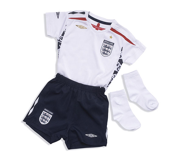 England Umbro 07-09 England Infant Kit
