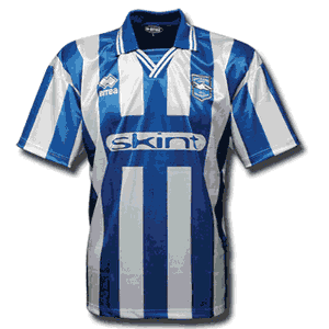 Errea 01-02 Brighton & Hove Albion Home shirt