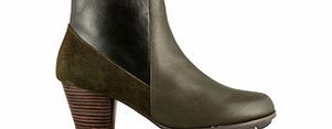 Esska Gain khaki and black leather ankle boots