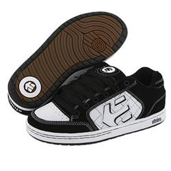 etnies Pace Skate Shoes - Black/Black/Gum