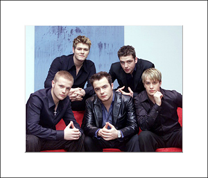 FamousRetail Westlife unsigned 10x8and#39;and39; photo