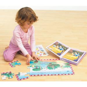 Flair Funtastic Disney Princess Activity Book and Floor Puzzle