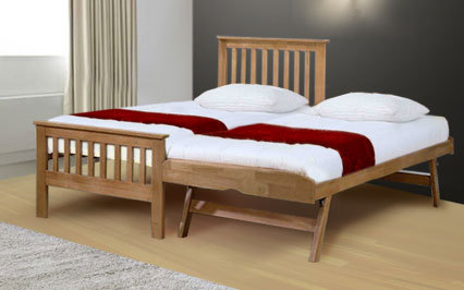 Flintshire Furniture Flintshire Pentre Hardwood Guest Bed in Oak,