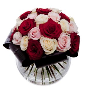 Flowers Direct Bella Rosa - Cream, pink and red Roses