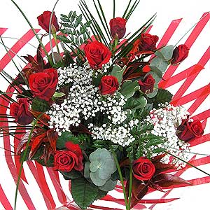 Flowers Directory 12 Berlin / First Red Rose Bouquet