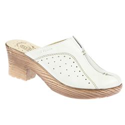 Fly Flot Female Honor Leather Upper Leather Lining Clogs in Off White
