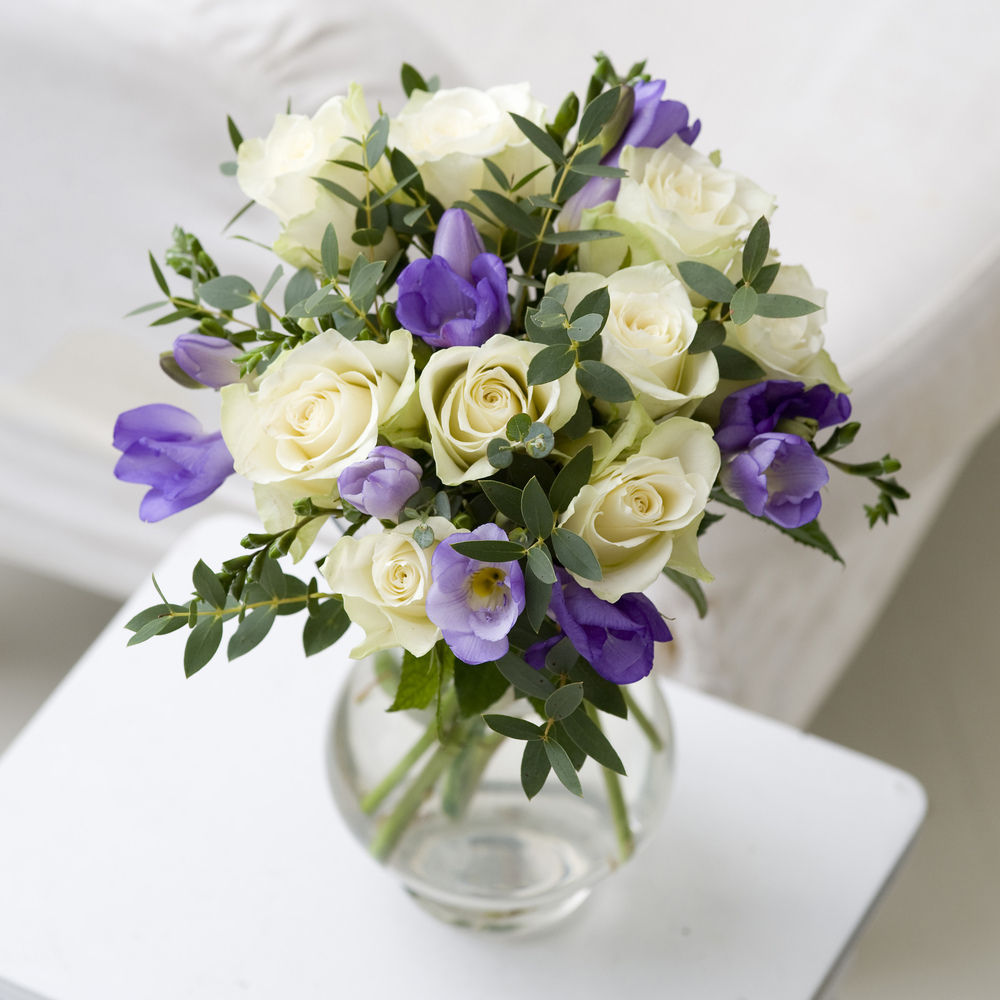 Flying Flowers Classic Rose and Freesia Bouquet