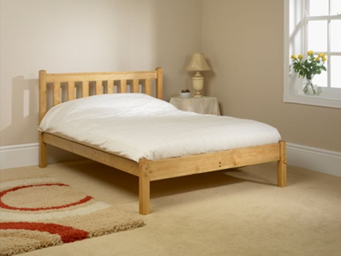 FSM Shaker 4ft Small Double Pine Bedstead