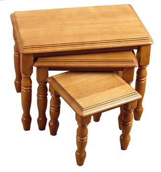 Furniture123 Chunky Maple Nest of Tables