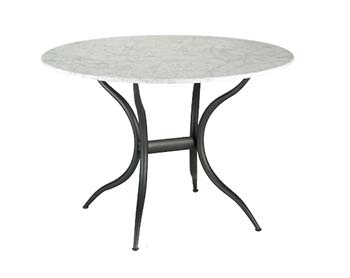 Triban Round Dining Table