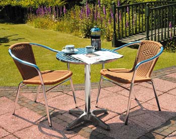 Furniture123 Ultra 605 Table