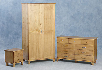 Furniture123 York Bedroom Trio