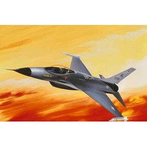 General Dynamics F-16A plastic kit 1:144