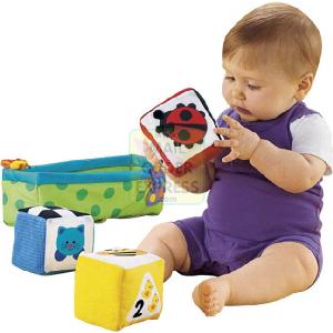 HALSALL - MATTEL Fisher Price Miracles and Milestones Mix and Match Blocks