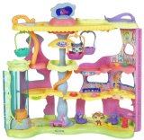 Hasbro Littlest Pet Shop Round and Round Pet Town