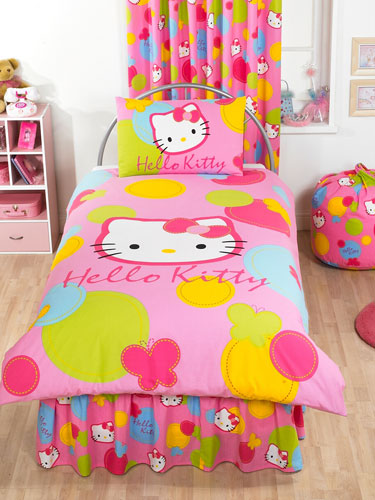 Hello Kitty Duvet Cover and Pillowcase Spot Design Bedding