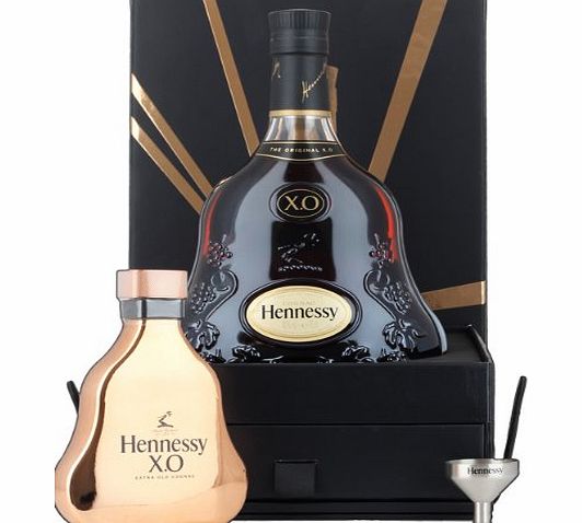 XO Extra Old Cognac 70cl Limited Gift Set with Gold Flask