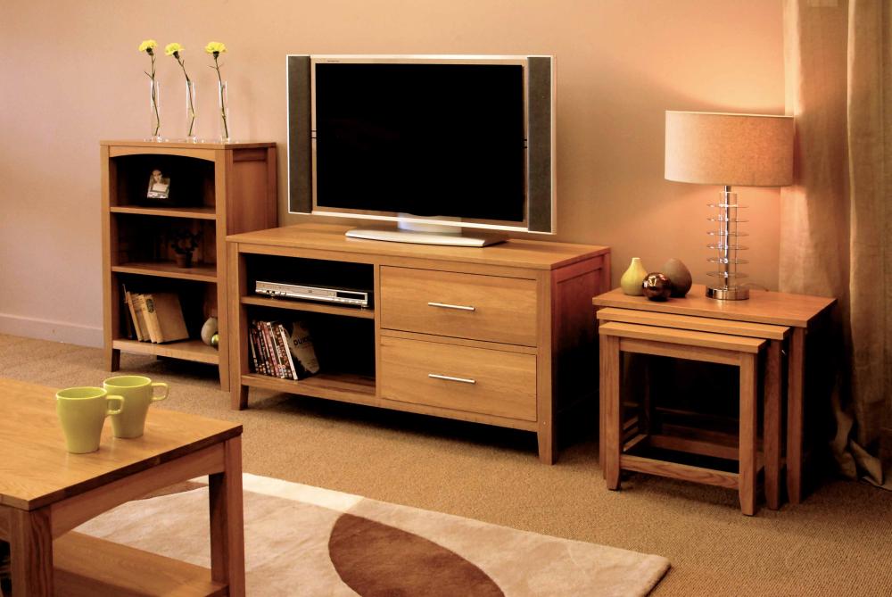 Oak TV Cabinet/Unit