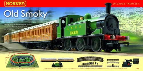 Hornby - Old Smokey Passenger Set