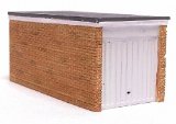 Hornby R8986 00 Gauge Skaledale Brick Garage Up And Over Door Collection