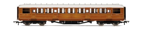 Hornby LNER 3rd Class Coach 364 (R4172A)