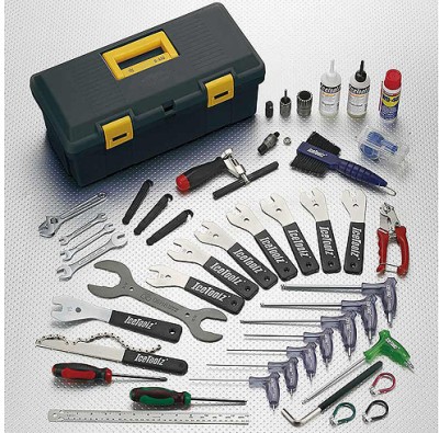 Advanced Mechanincs Tool Kit 2009