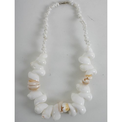 Ladies Icon Cowrie & Moon Shell Necklace N/a