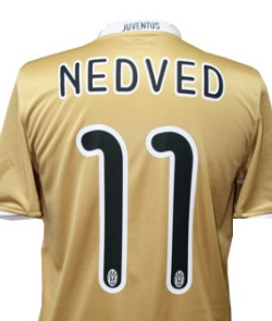 Nike 08-09 Juventus away (Nedved 11)