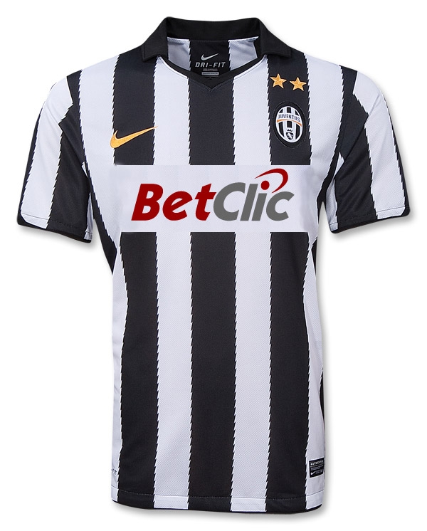 Italian teams Nike 2010-11 Juventus Home Nike Football Shirt (Kids)