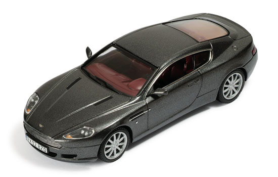 ixo Aston Martin DB9 2005 in Silver