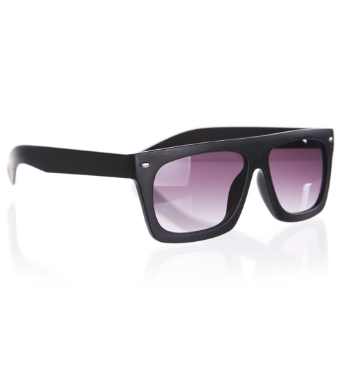 Black Ray Retro Flat Top Sunglasses from Jeepers
