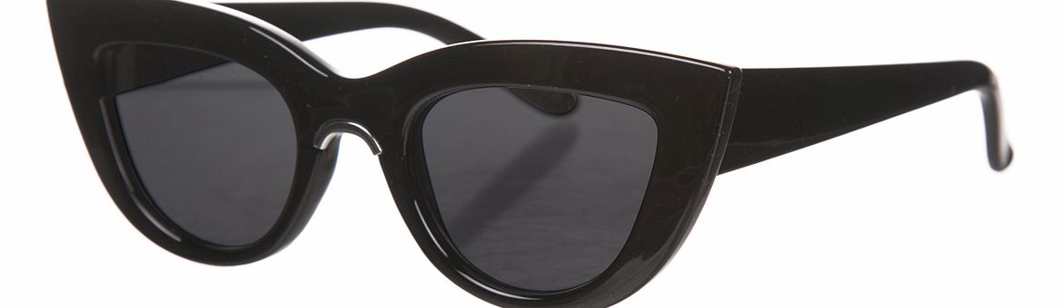 Jeepers Peepers Retro Black Angelina Cats Eye Sunglasses from
