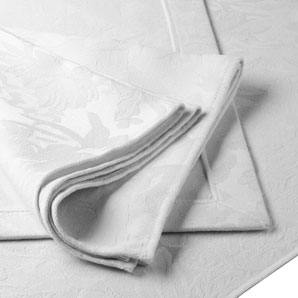 Rose Damask Tablecloth, White, 137 x 229cm
