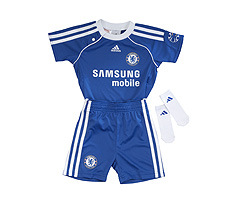 Junior sizes Adidas 06-07 Chelsea Baby home Kit